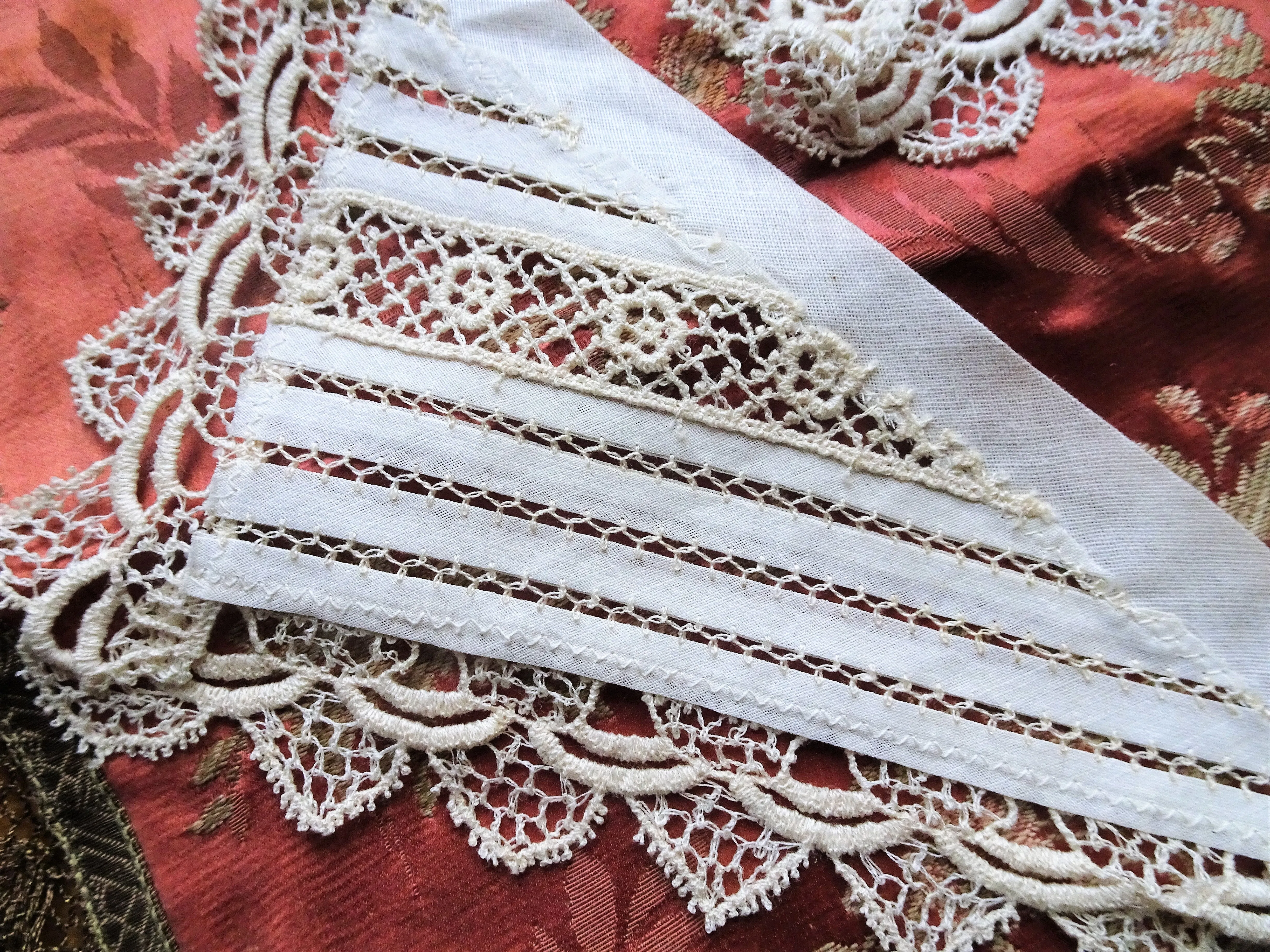 RESERVED  BEAUTIFUL Antique Collar, French Linen and Lace Collar, Lovely Openwork Design,Collectible Vintage Collars