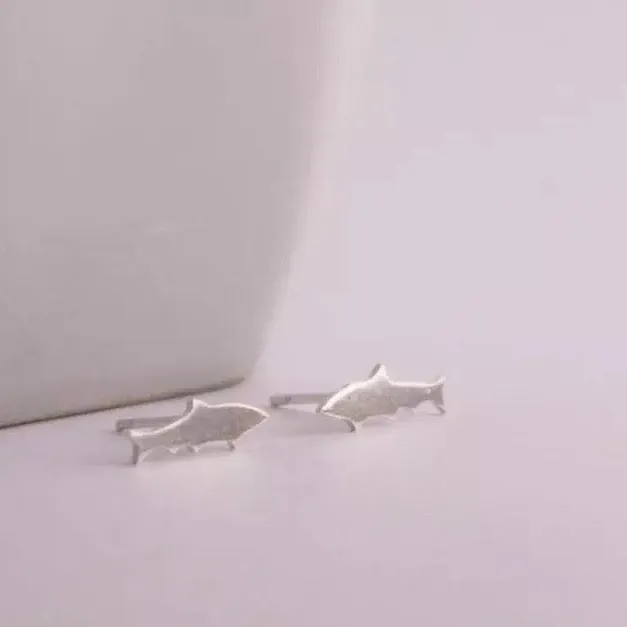 Shark Motive Stylish Earrings