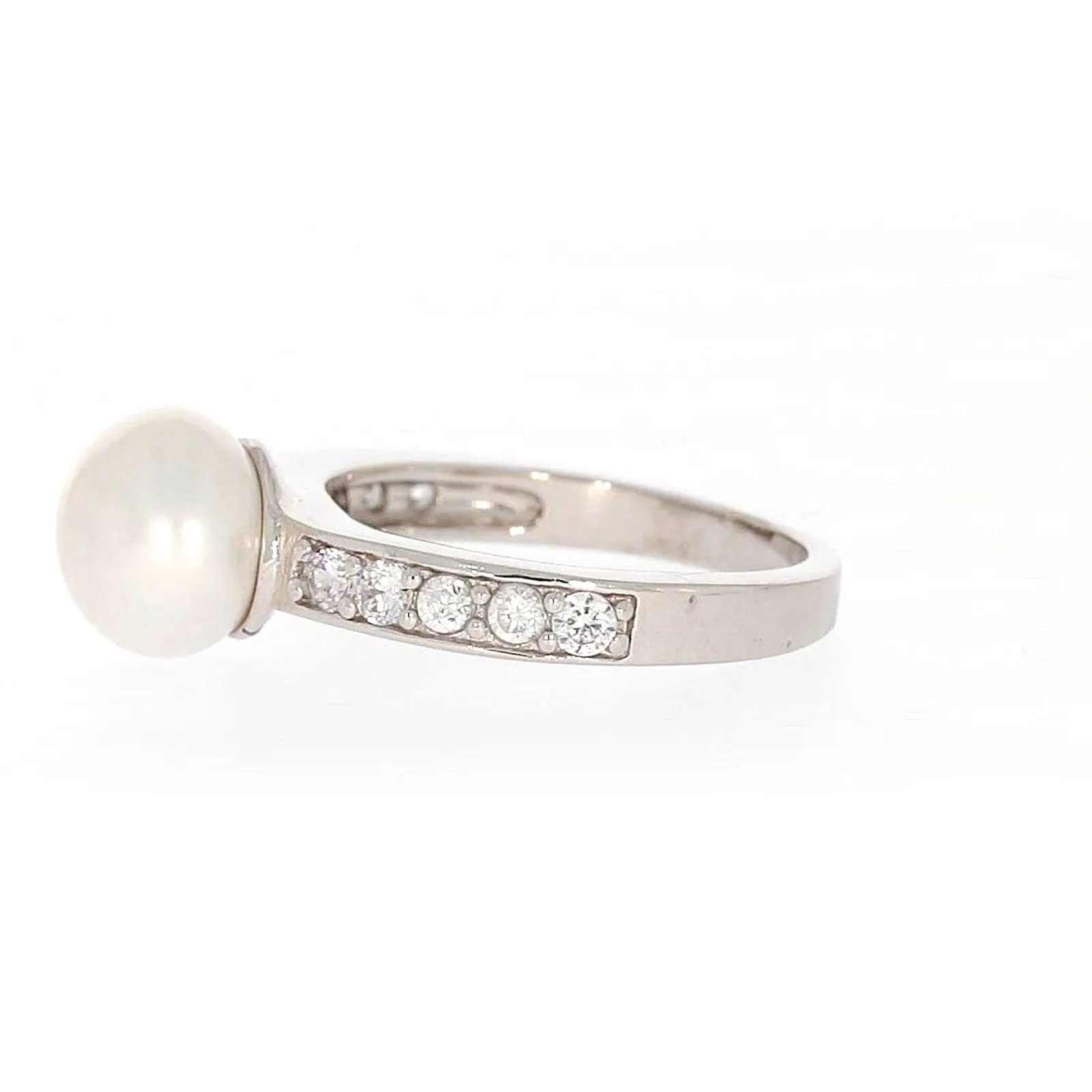 Sterling Silver 8-9mm Fresh Water Pearl and Cubic Zirconia Ring