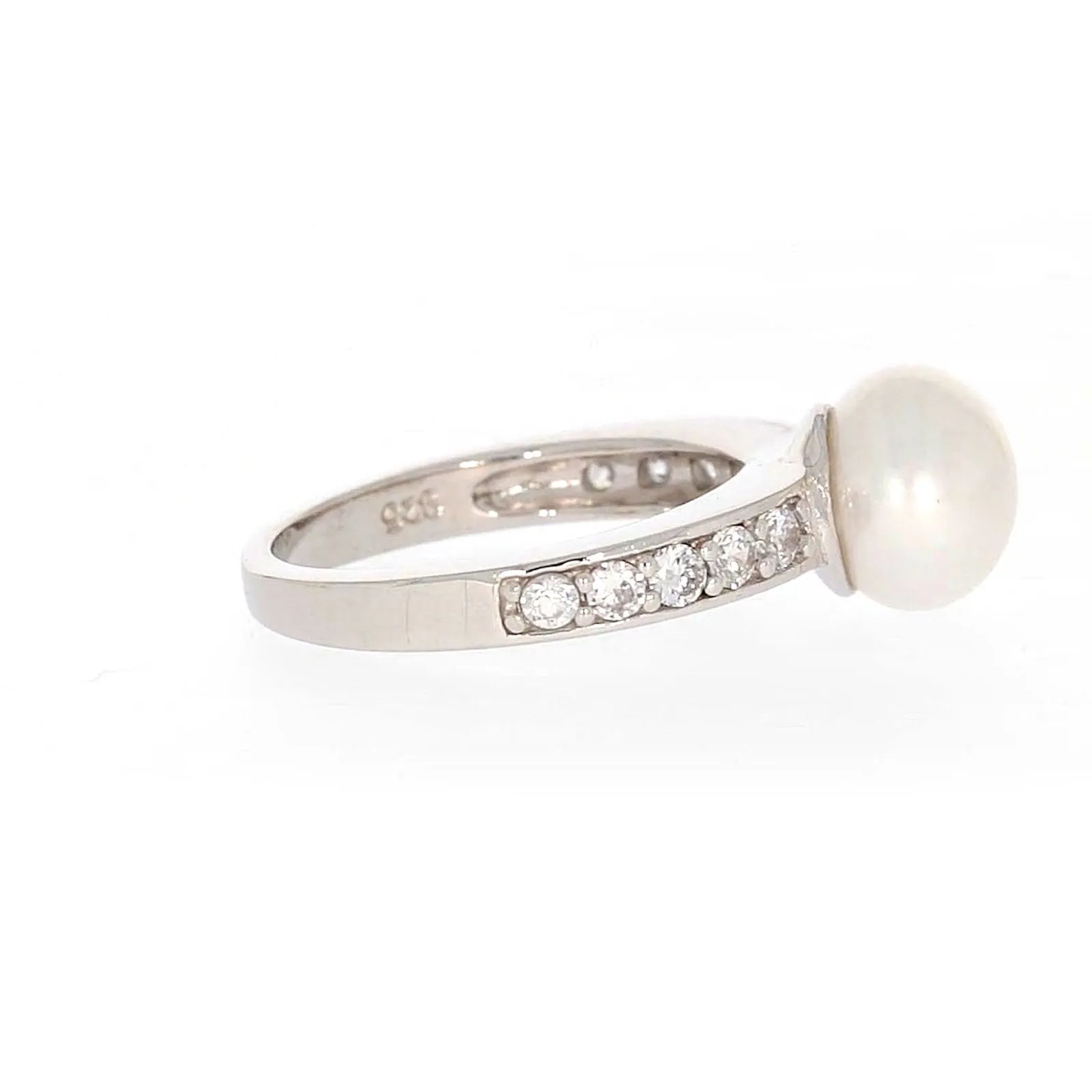 Sterling Silver 8-9mm Fresh Water Pearl and Cubic Zirconia Ring