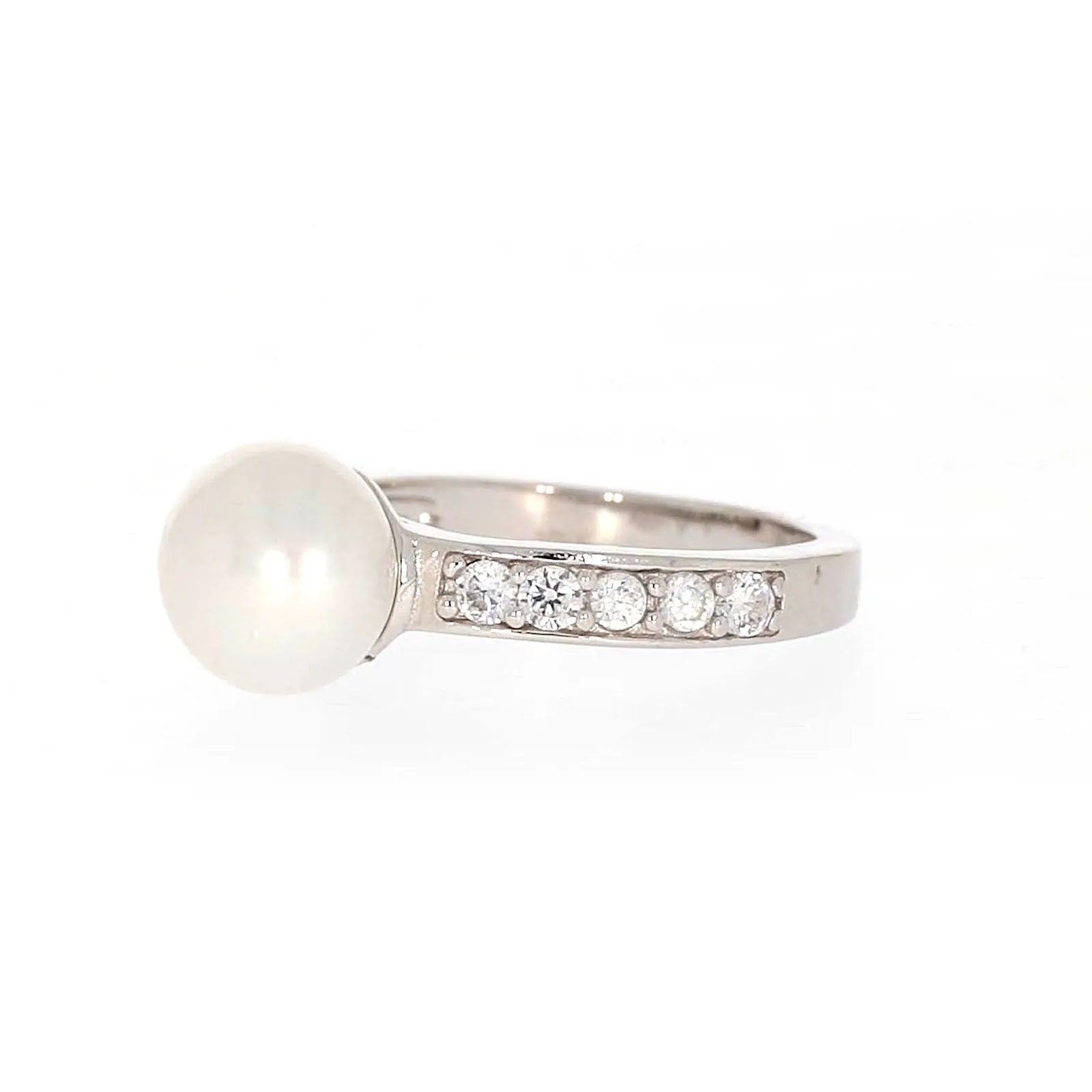 Sterling Silver 8-9mm Fresh Water Pearl and Cubic Zirconia Ring